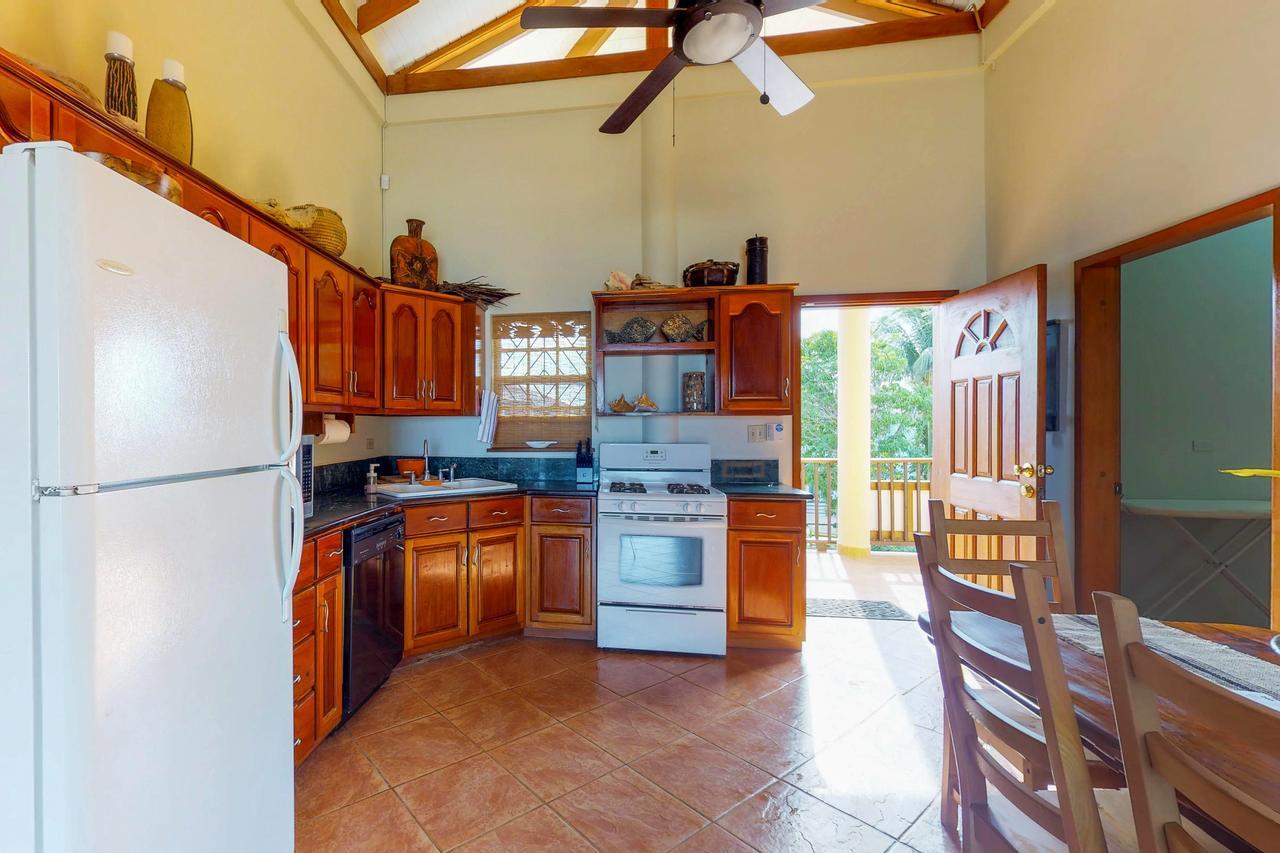 Mirasol Villa Placencia Экстерьер фото